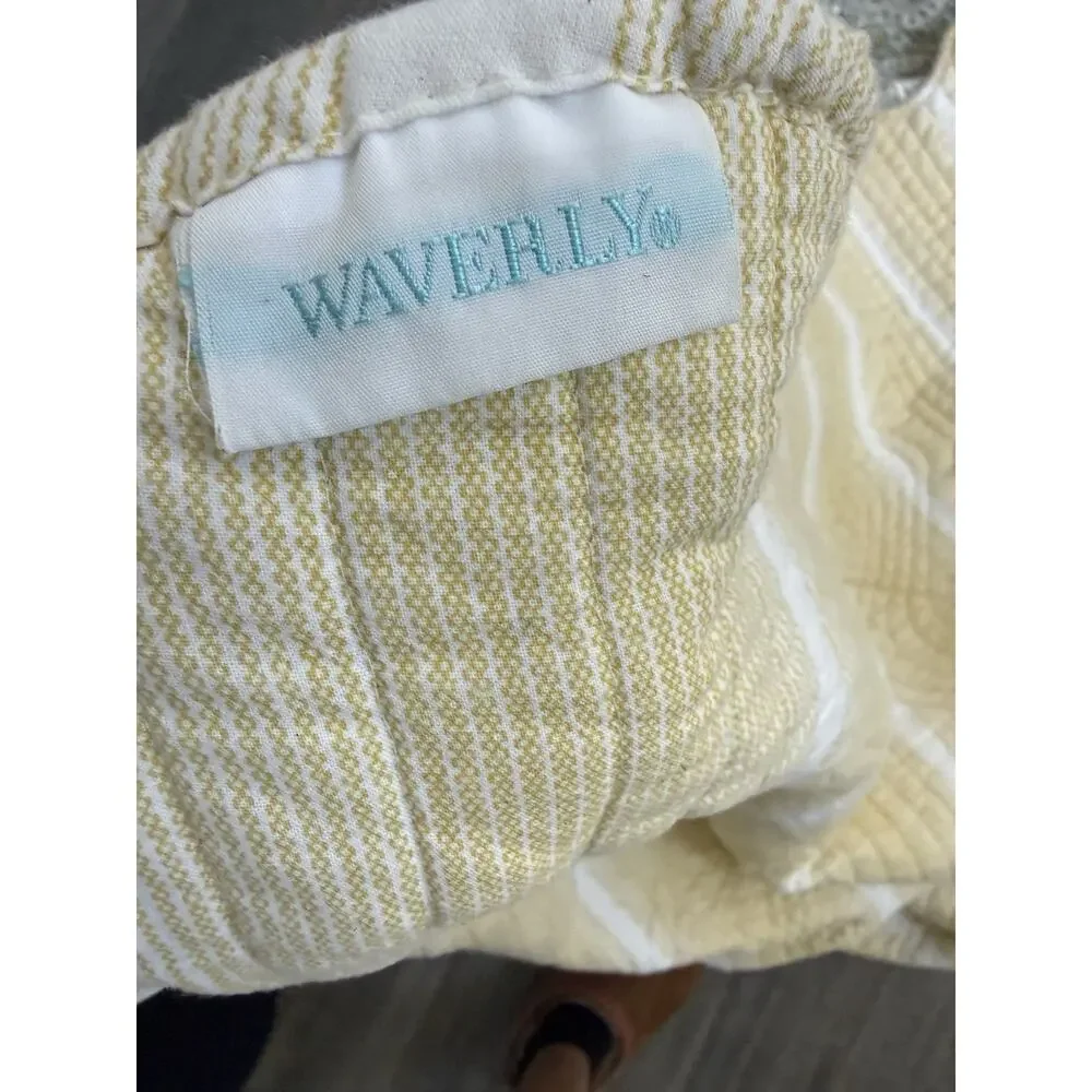 Waverly Paisley Verveine Quilt Set Queen Size Yellow (2) Shams Cotton Scalloped